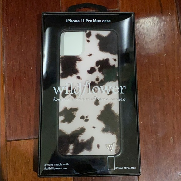 Cow print wildflower case